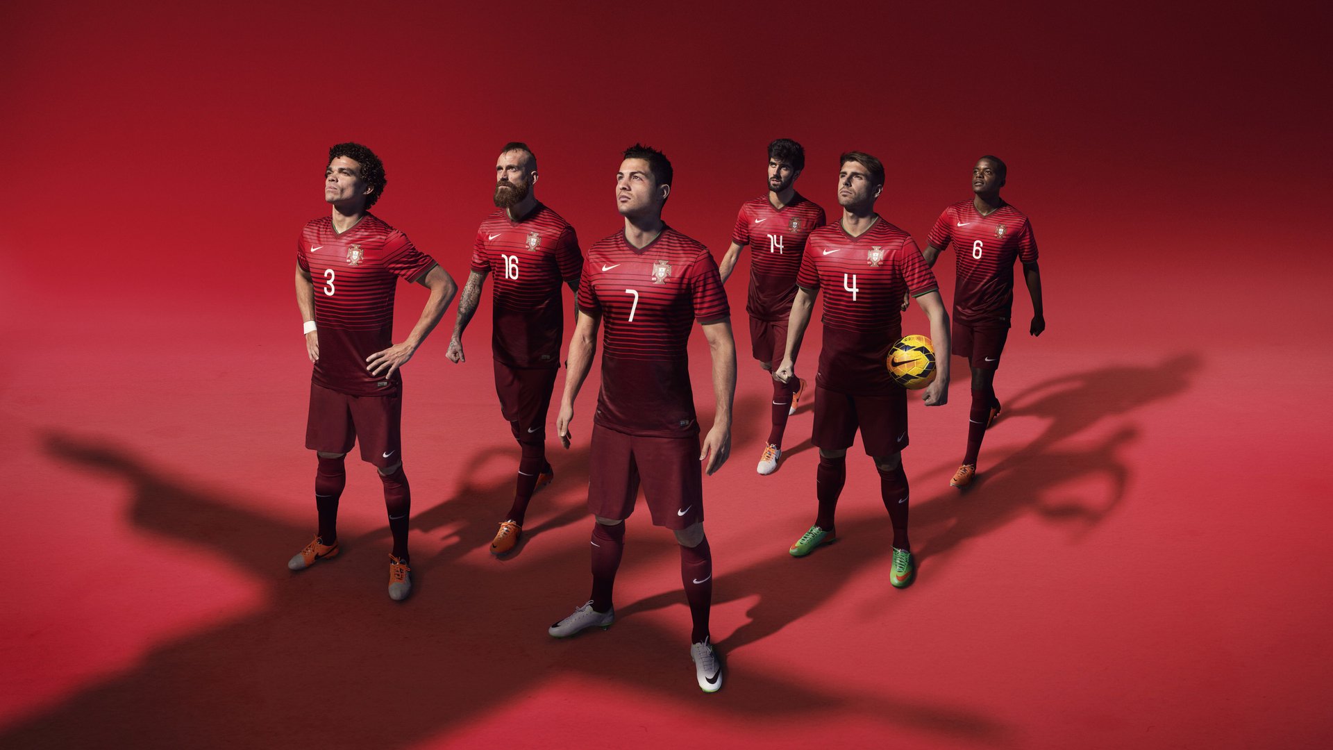 欧洲杯激烈冲突：战术变化带来全场高潮，2021欧洲杯冲突